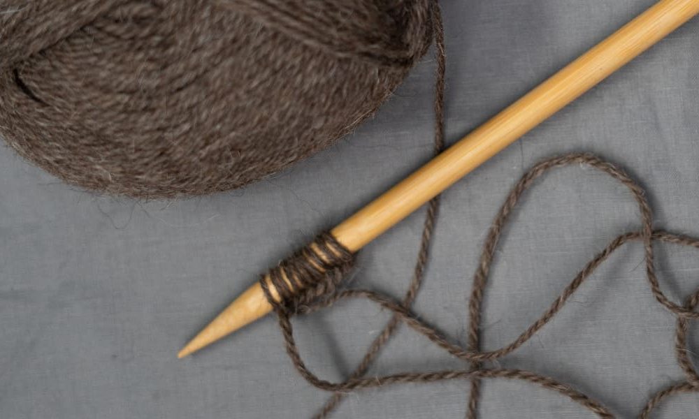 Comment monter des mailles au tricot